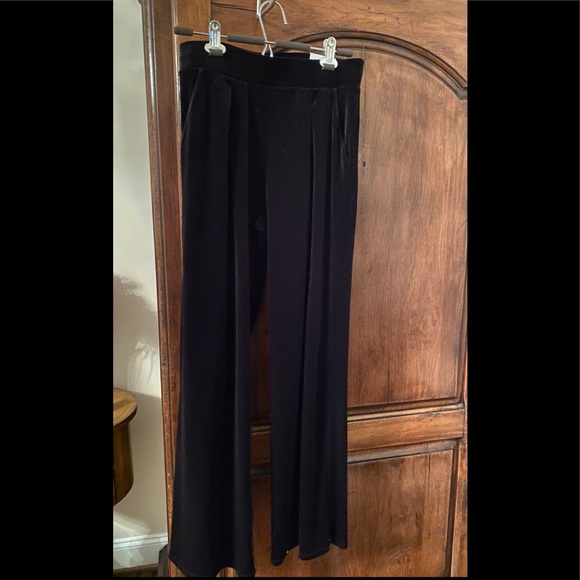 BIRTHDAY SALE!, EXPRESS small Black Velvet Pants NEW - Picture 7 of 16